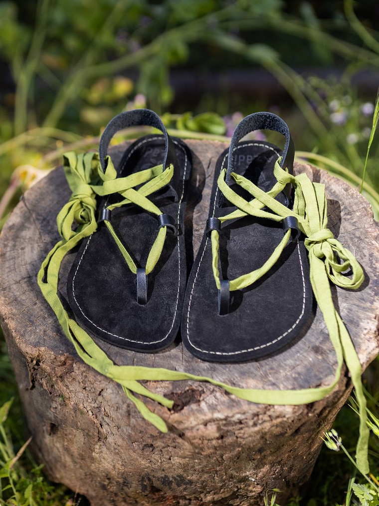 Sandalia Lumina - Negro con cordón de género 5