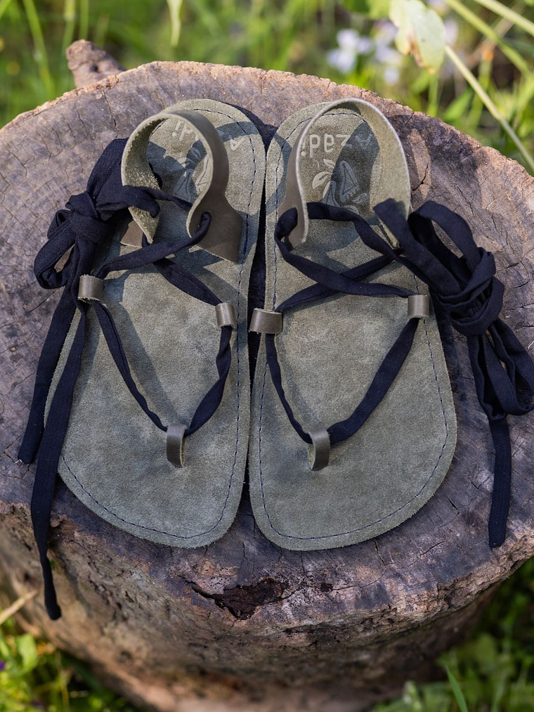 Sandalia Lumina - Verde con cordón de género 6