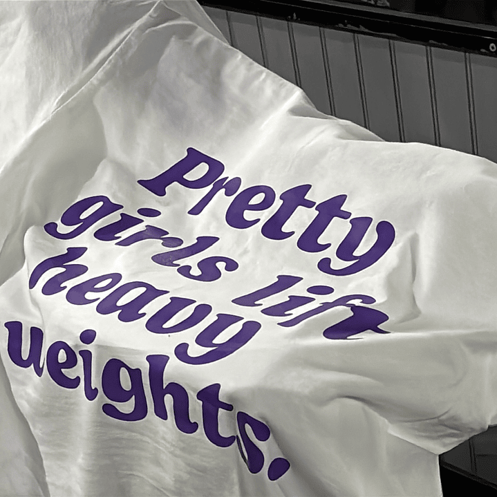 polera pretty girls lift heavy weights - blanco 2