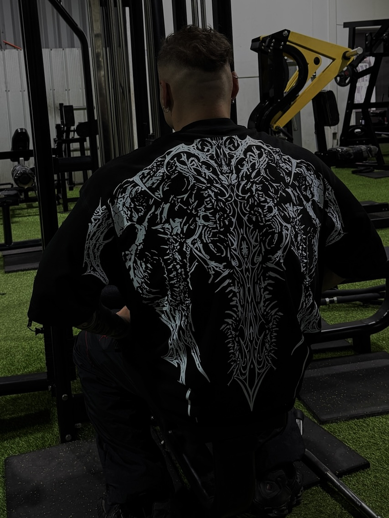 Camiseta Oversized Dark Legend  1