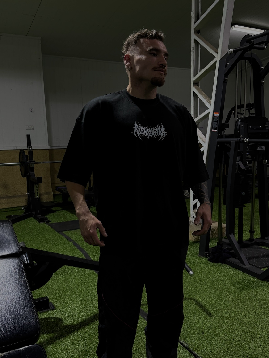 Camiseta Oversized Dark Legend  2