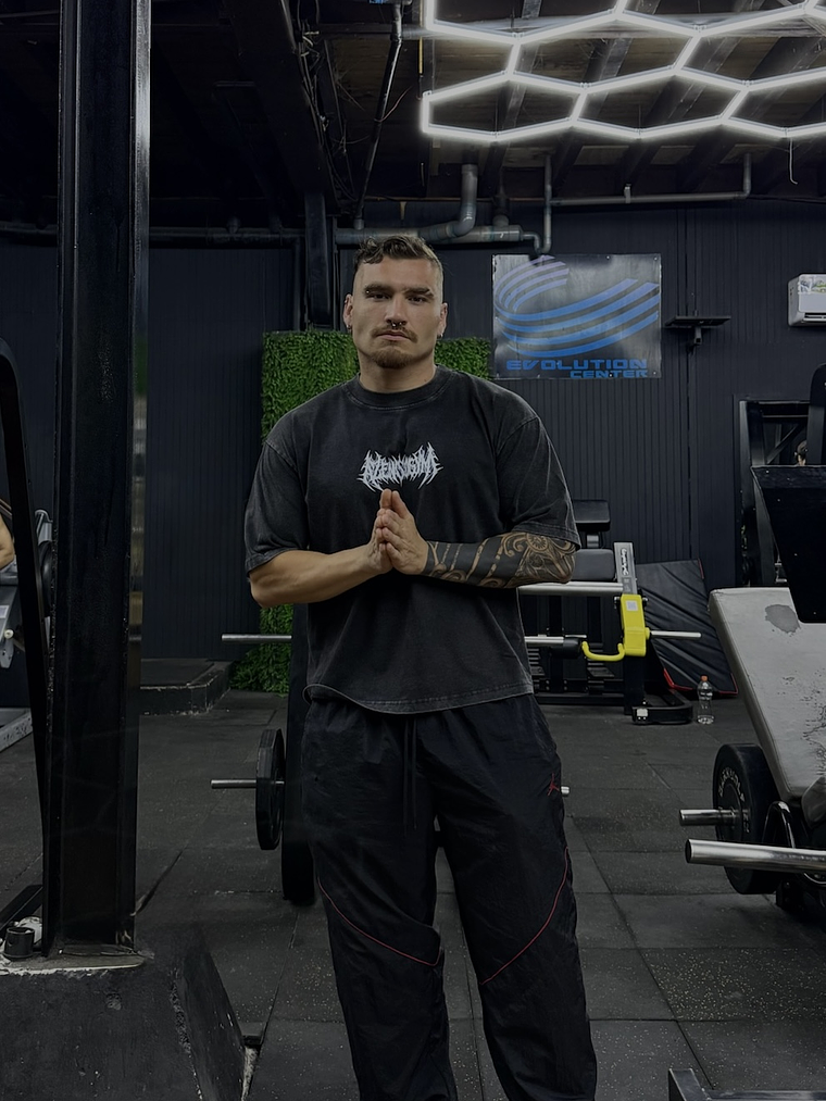 Camiseta boxy fit acid wash christ 1