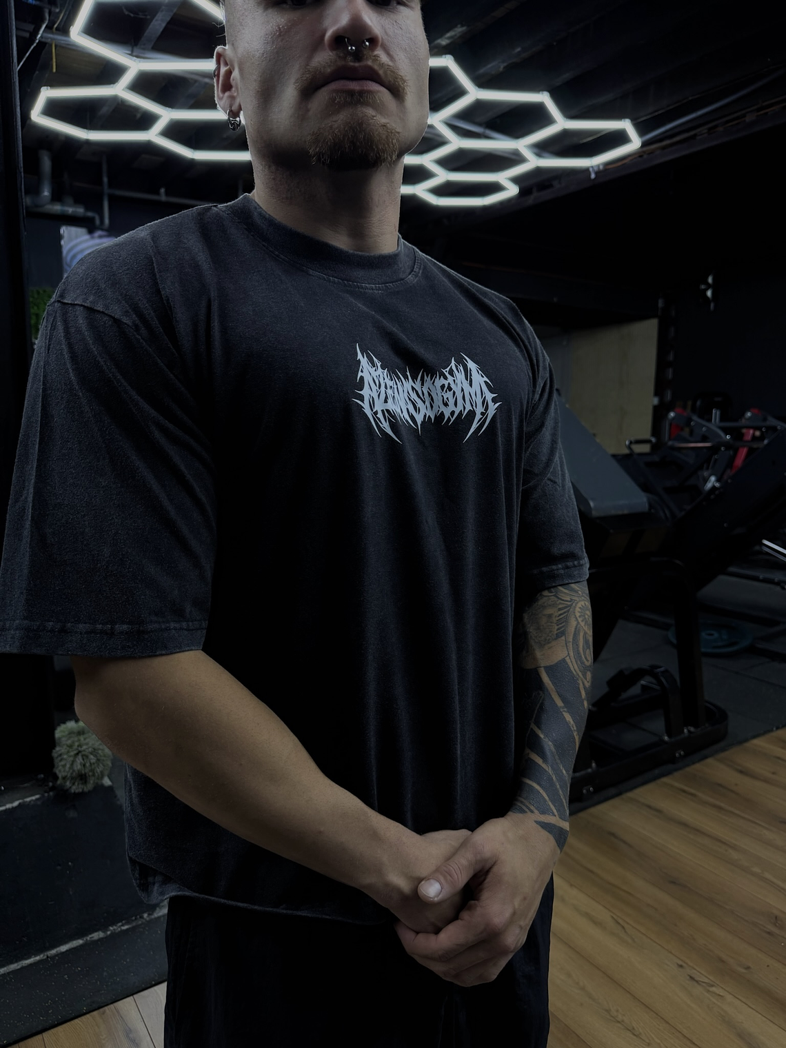 Camiseta boxy fit acid wash christ 2