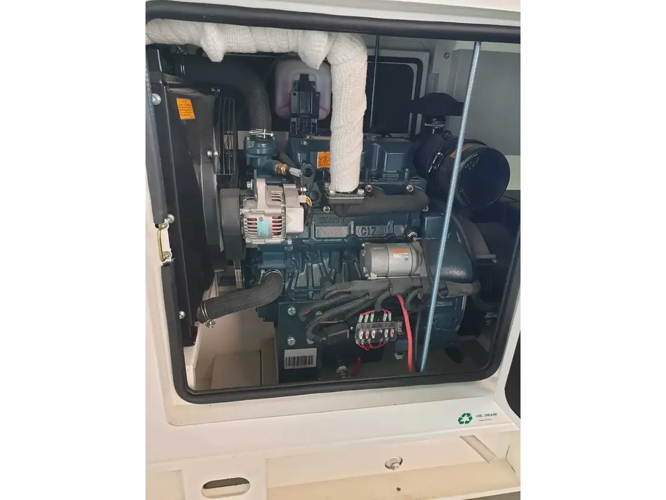 Planta Eléctrica Diésel Power Motors 24kVA Kubota KT24 Abierta 3F - Foto 3 | aztools.co