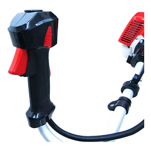 Guadaña DBC4000Pro Ducati: Motor 2T, 39.8cc, 1.25 kW, corte con hilo y cuchilla, peso 8.9 kg.