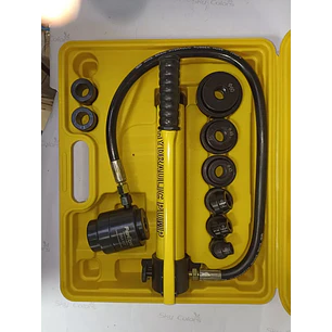 Sacabocados Hidráulico 10T Ferrawyy SBA10T, para metal hasta 3mm de espesor, con moldes redondos.