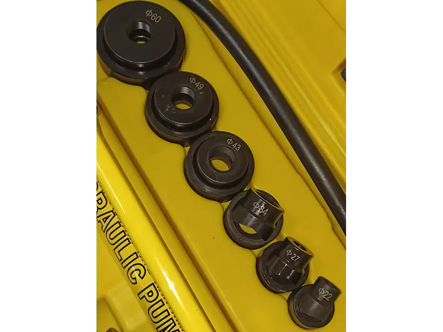 Sacabocados Hidráulico 10T Ferrawyy SBA10T, para metal hasta 3mm de espesor, con moldes redondos. - Foto 5 | aztools.co