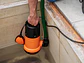 Bomba Sumergible Agua Limpia 1 HP Truper 12602 Altura Máx. 10m - Miniatura 5 | aztools.co