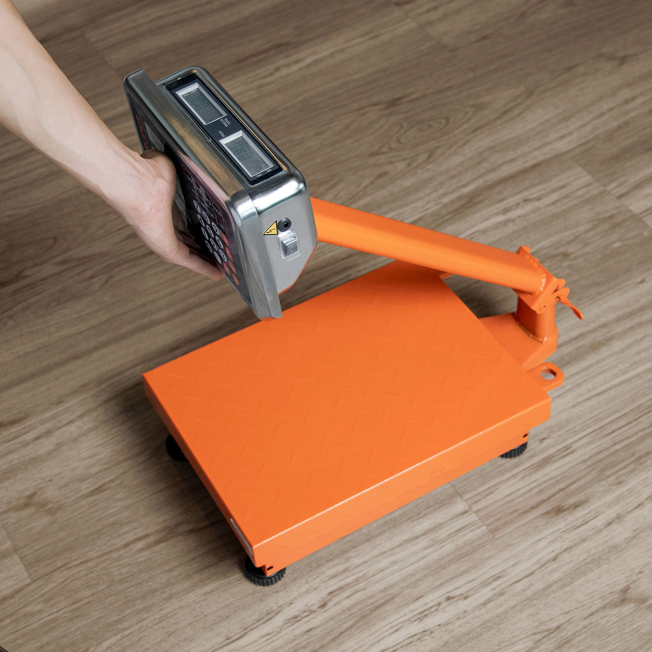 Báscula de Plataforma Plegable Truper 15729: 100 kg de capacidad 4