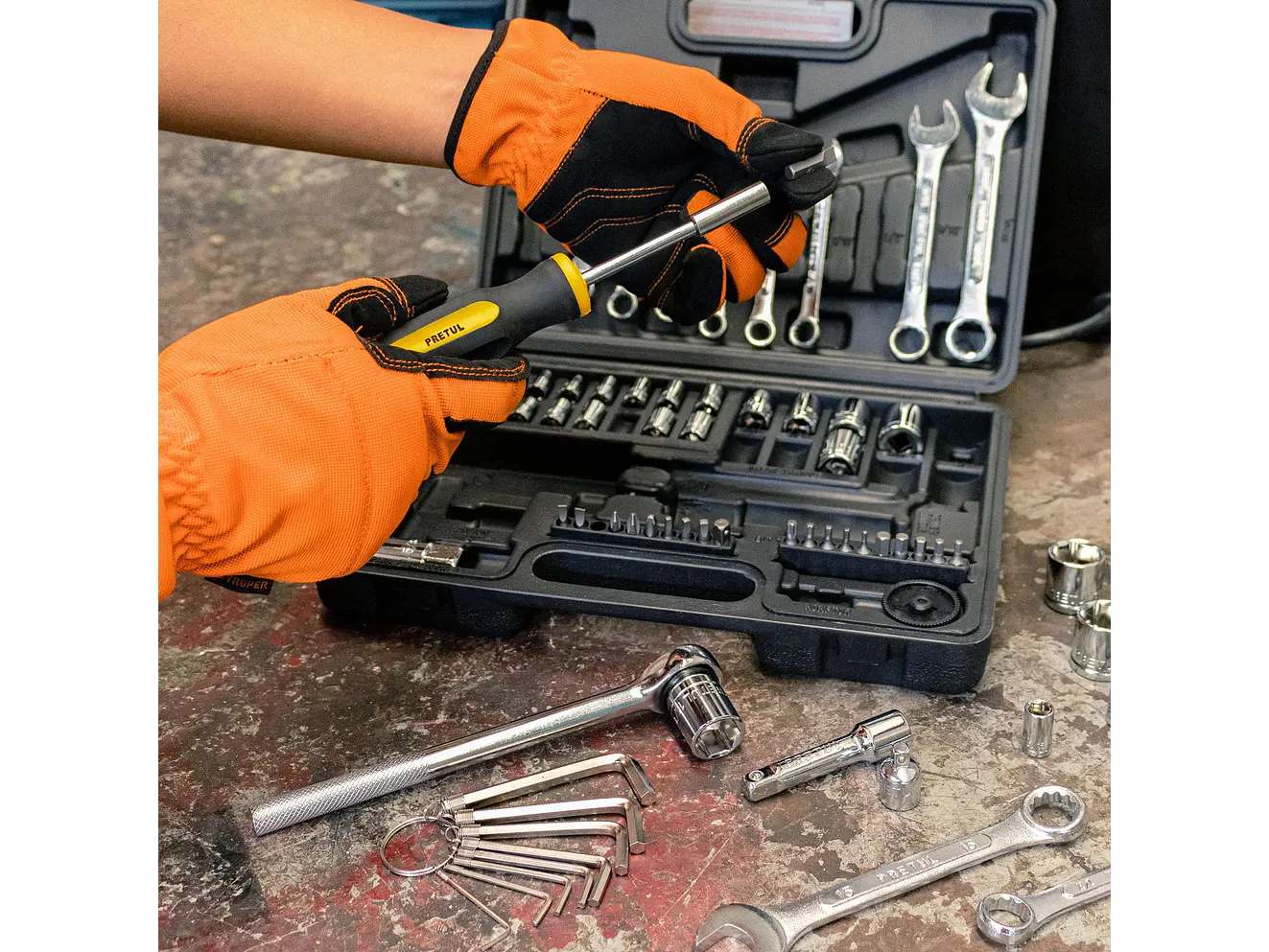 Juego de herramientas Pretul 22981 73 piezas con estuche  - Foto 7 | aztools.co