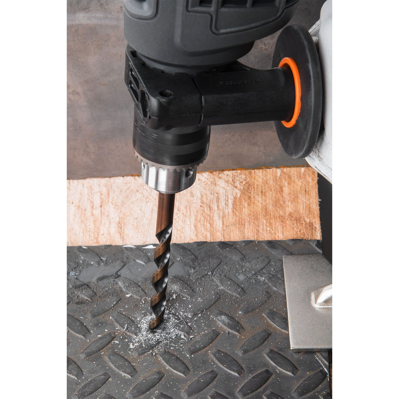 Combo Rotomartillo Truper 100292 650W con brocas y lentes de seguridad  5