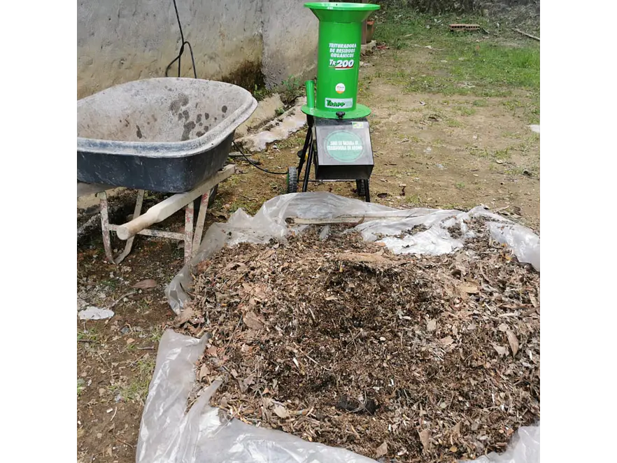 Triturador de Residuos Orgánicos Trapp para Compostaje con Motor Eléctrico de 1.5 HP JTR200 - Foto 2 | aztools.co