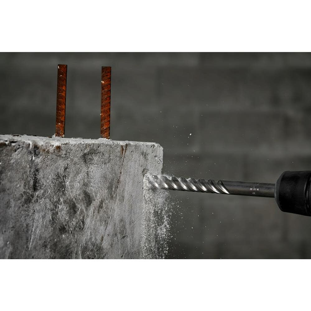 Broca Milwaukee 48-20-3974 SDS-Max 4 Cortadores 1-1/4