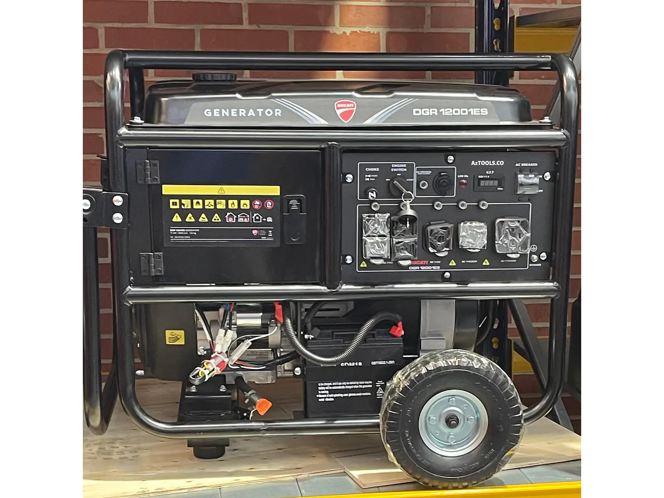 Planta Eléctrica Ducati DGR12001ES 12 kW / 12,000 Watts a Gasolina  - Foto 2 | aztools.co