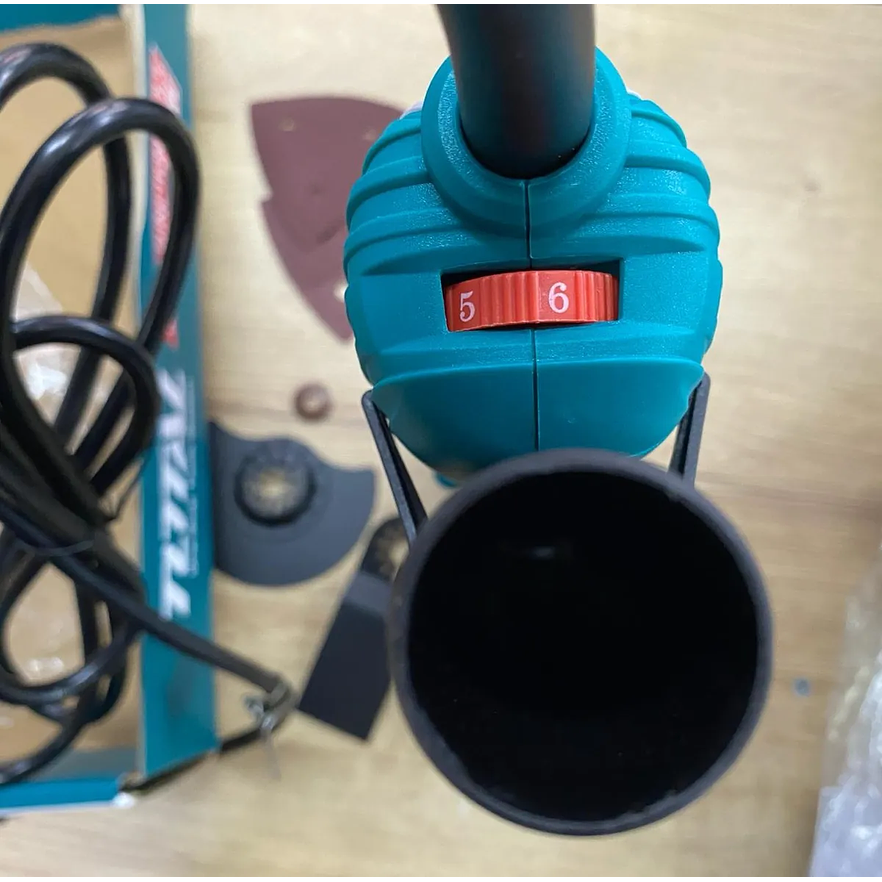 Multiherramienta Oscilante TOTAL UTS3006 300W con Velocidad Variable 2