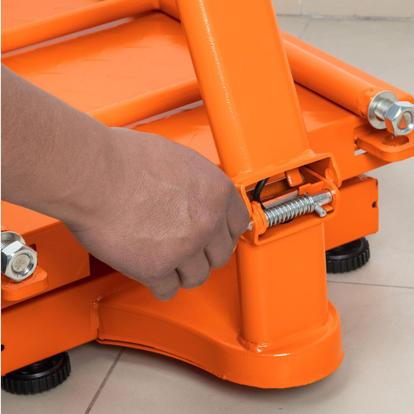 Báscula de plataforma Truper 15733, plegable, capacidad 500 kg