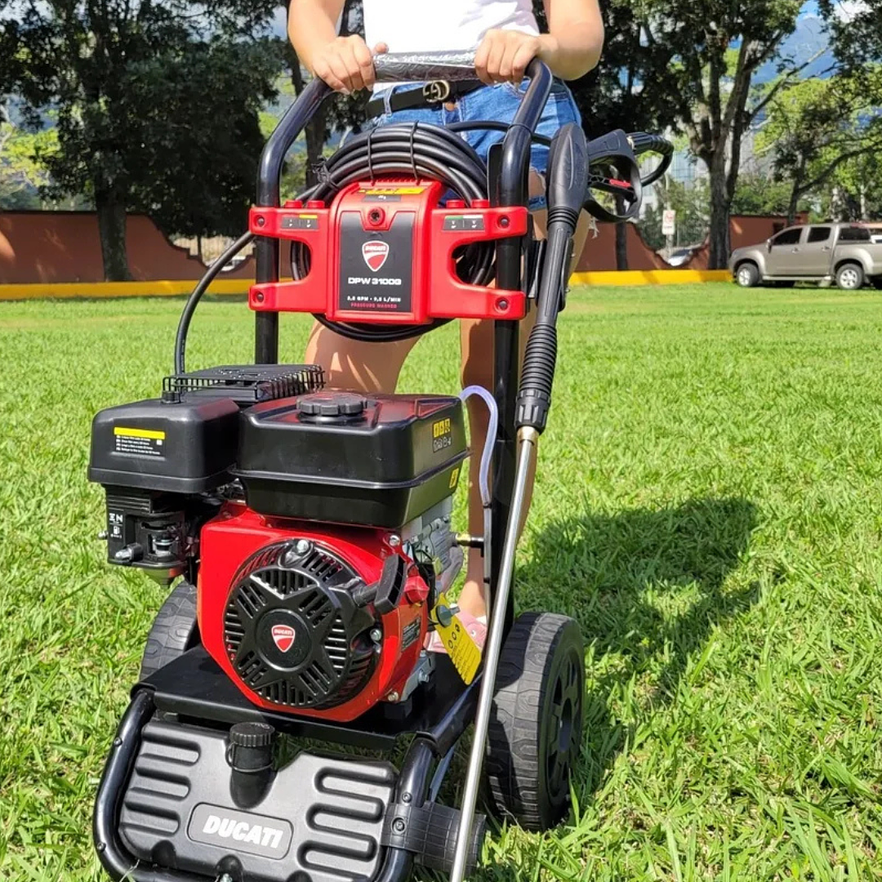 Hidrolavadora Gasolina DUCATI DPW3100G 3100 PSI 213 bar - Foto 8 | aztools.co