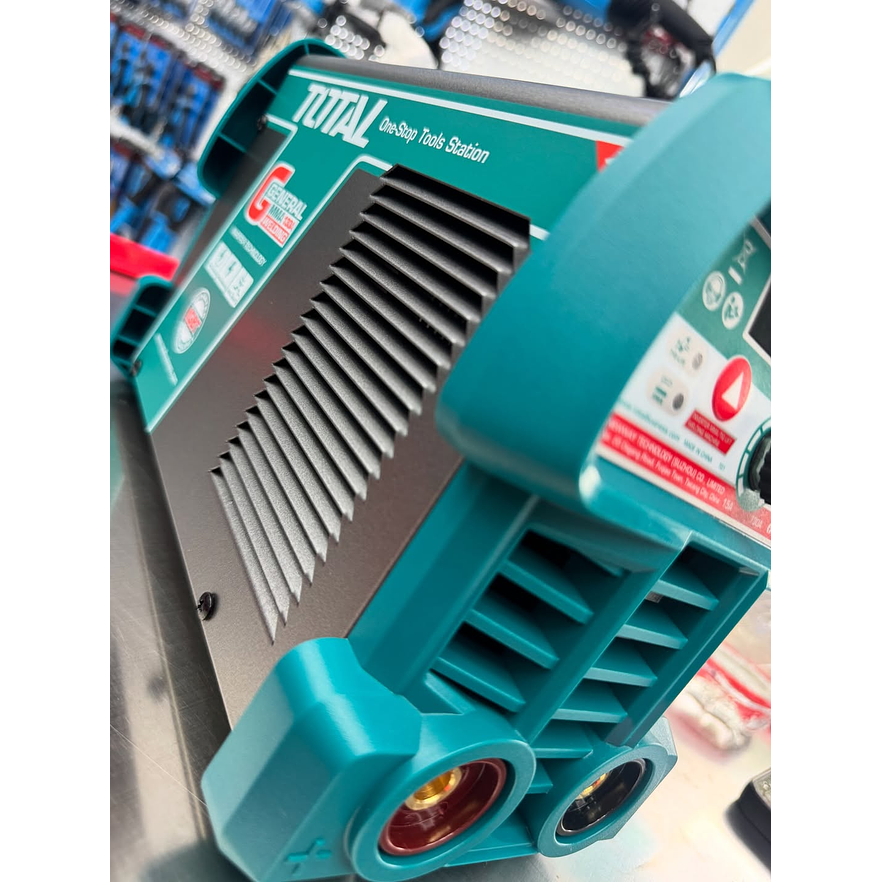 Soldadora Inversora Digital 130A TOTAL UTW213059 110V (45% Ciclo, Lift TIG) 4