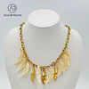 Colar de Folhas 1
