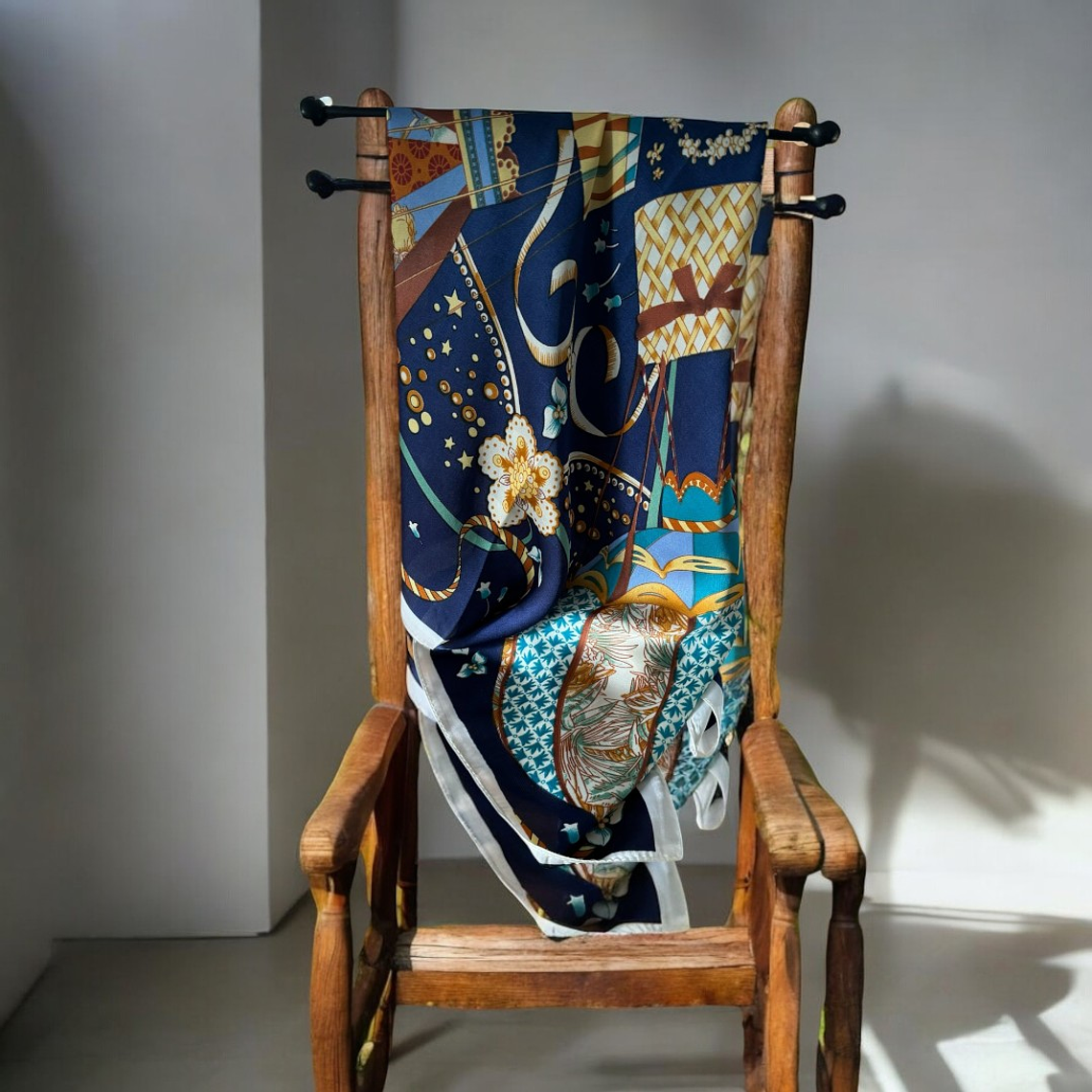 Pañuelo 70*70 estampado azul 1