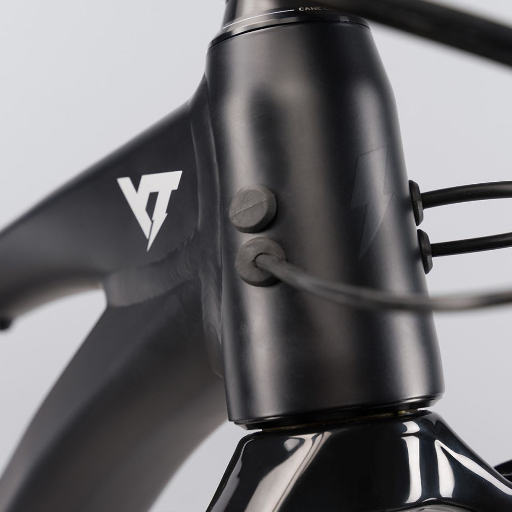 YT CAPRA CORE 1 MX Black 3