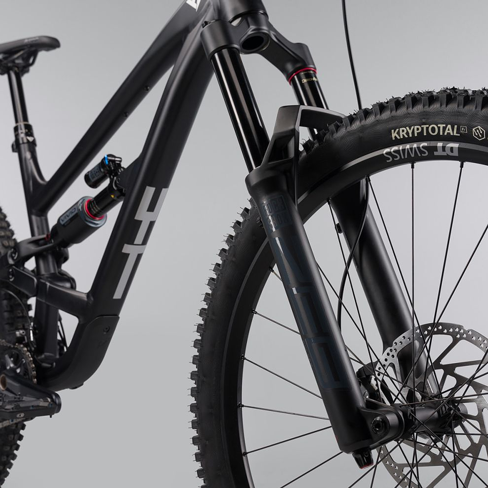 YT CAPRA CORE 2 MX AL Black 6