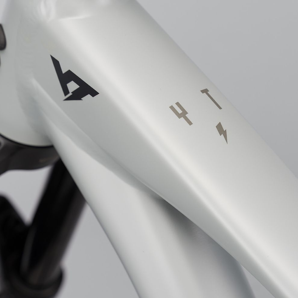 Cuadro YT Capra MK3 AL Gris C2 2