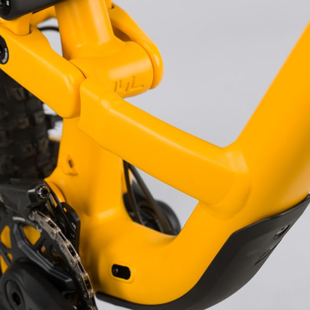 Cuadro YT Capra MK3 AL Amarillo 3