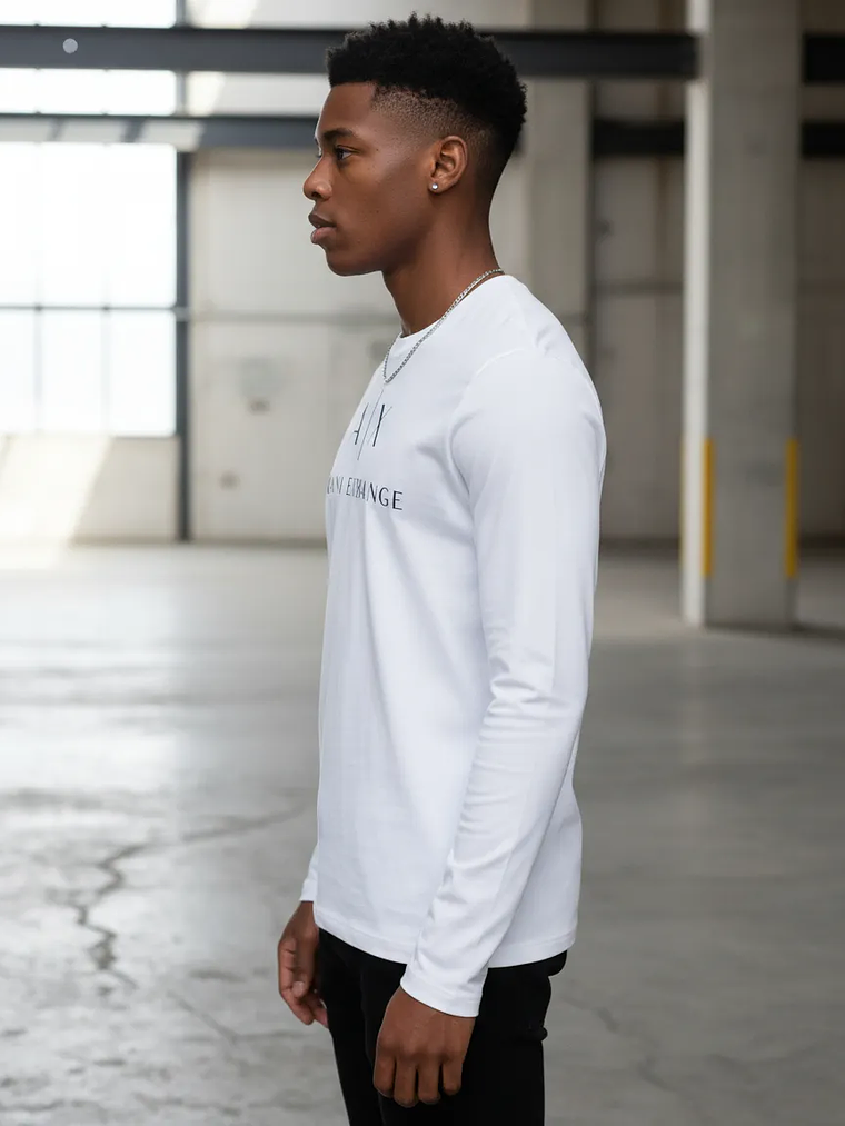 Polera manga larga blanca  Armani 4