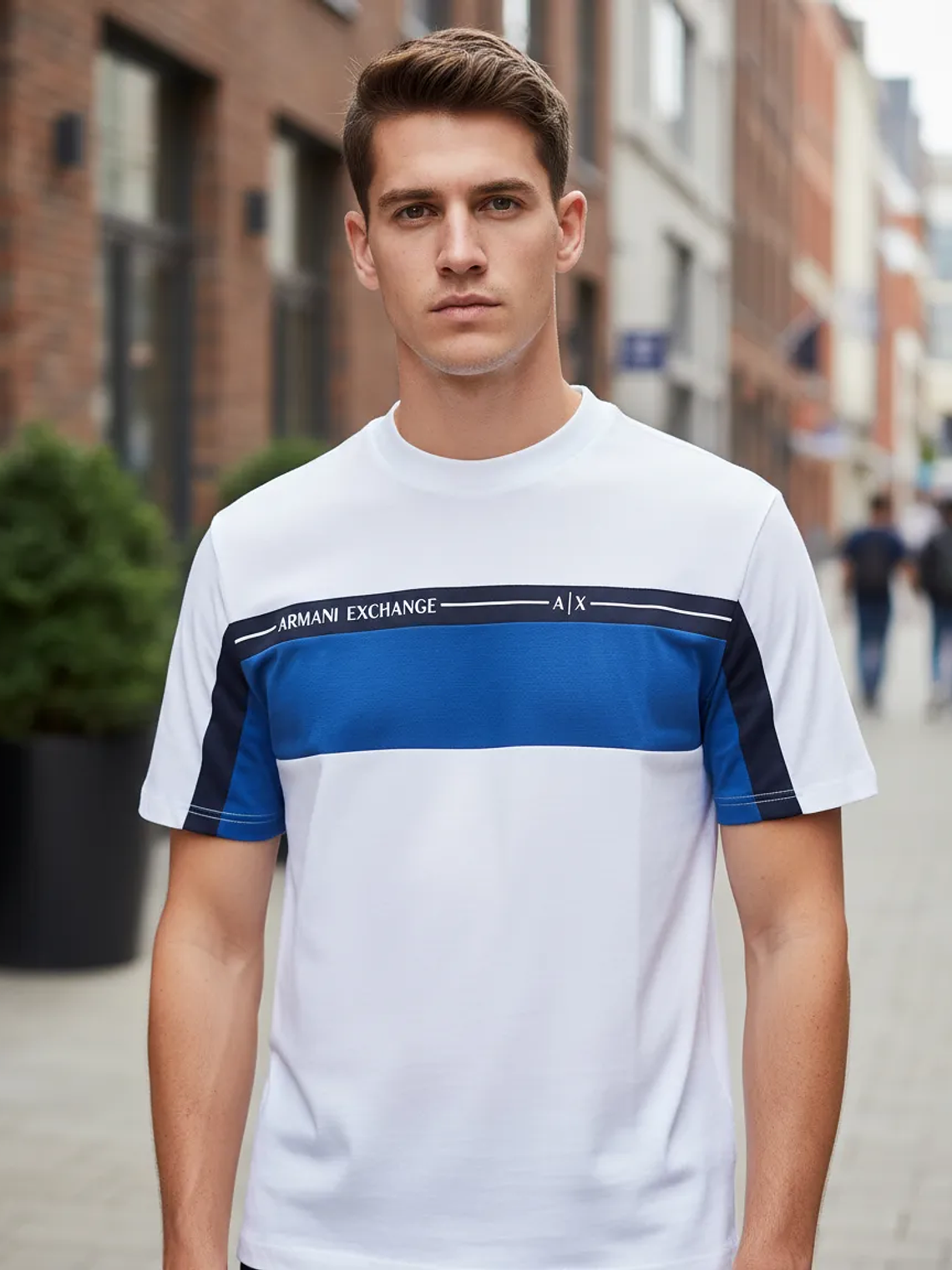 Polera Armani blanca-azul  M 1