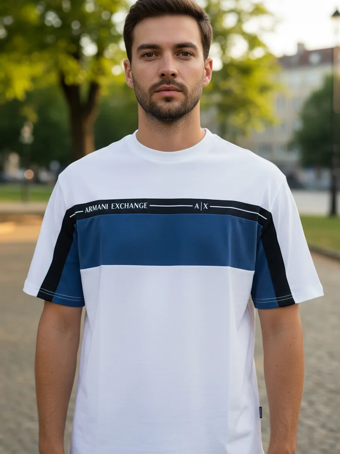 Polera Armani blanca-azul  M 3