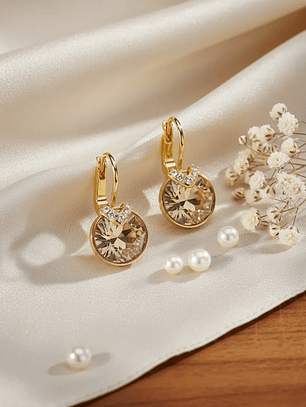 SWAROVSKI Pendientes Bella bañado en oro con piedra dorado