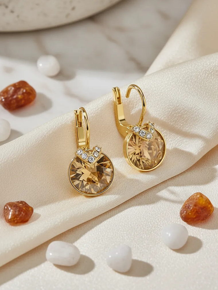 SWAROVSKI Pendientes Bella bañado en oro con piedra dorado 5