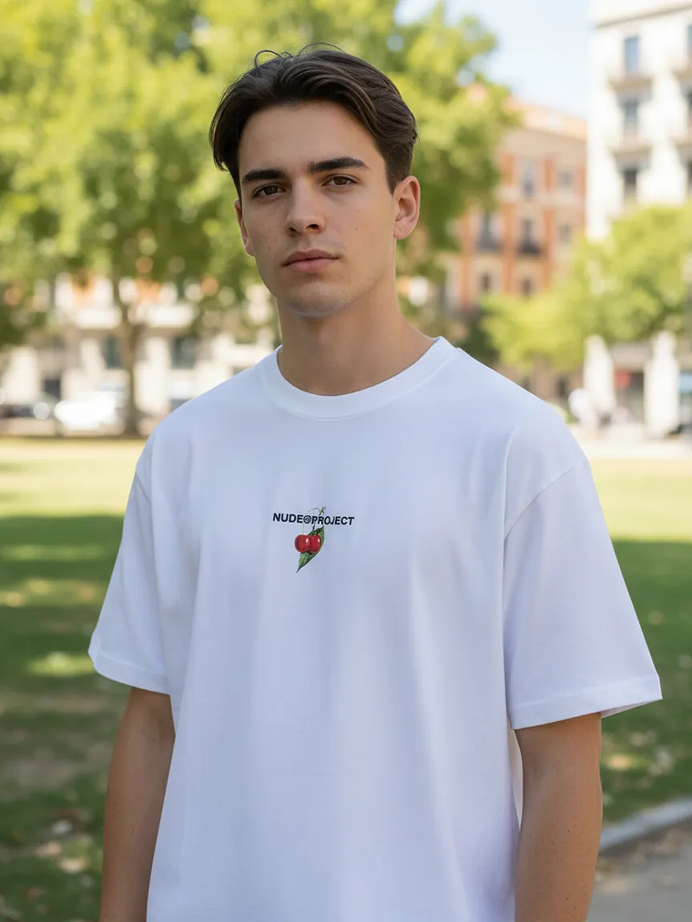 Polera Nude Project Locally Hated Cherry Blanca 1