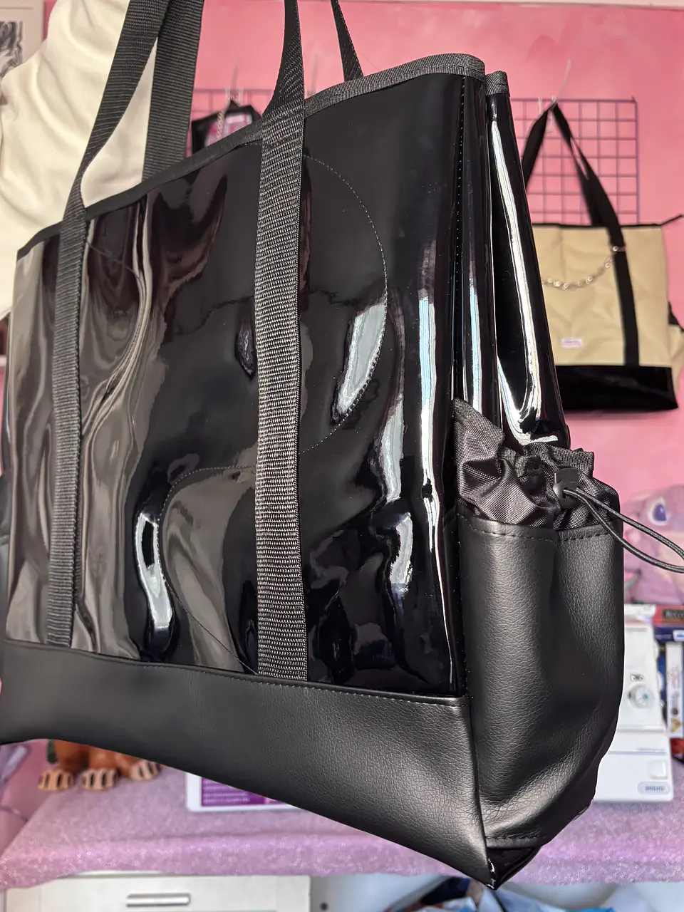 Maxi corazón charol con cuerina 3