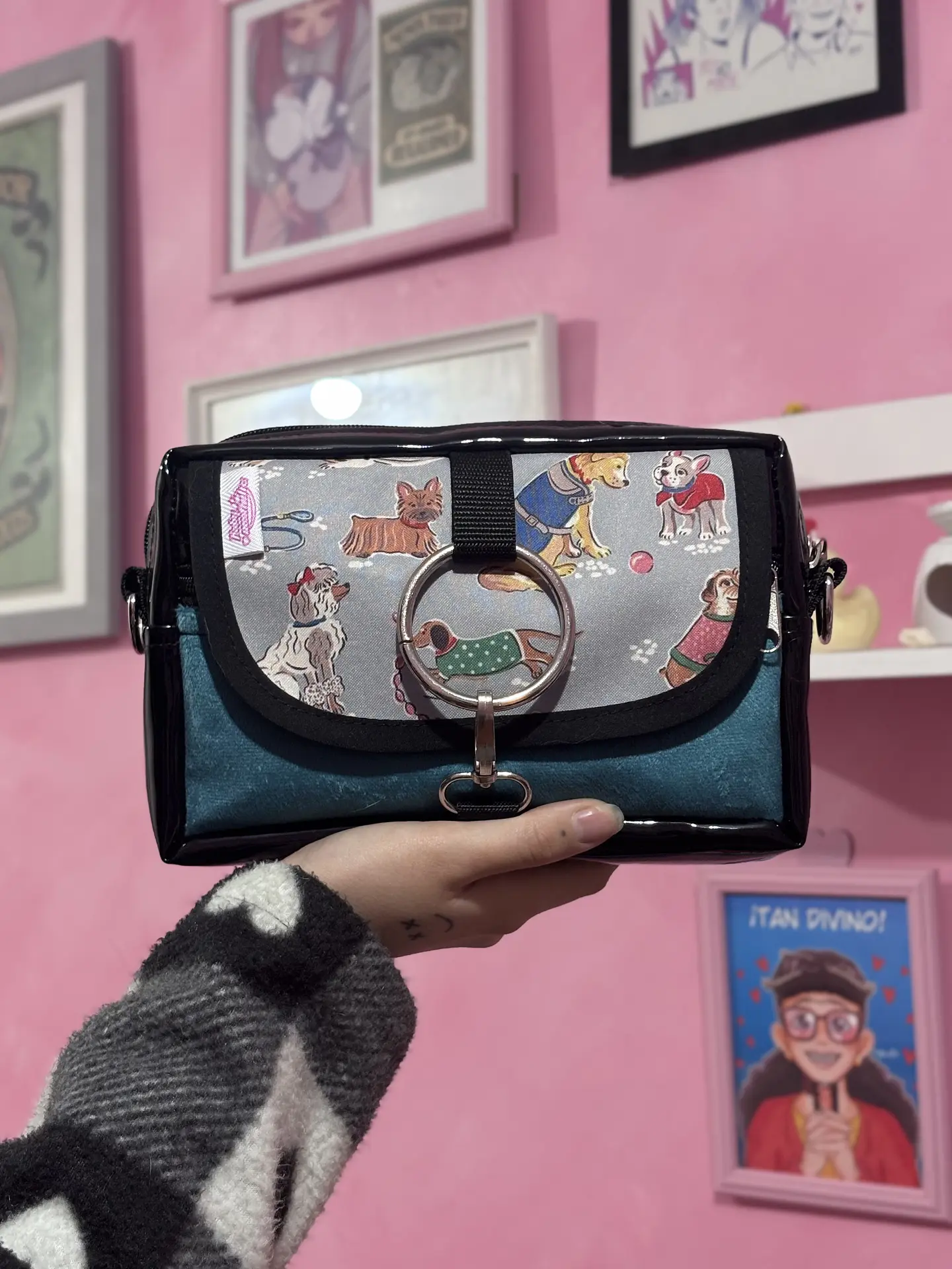 Banano cartera perritos 1