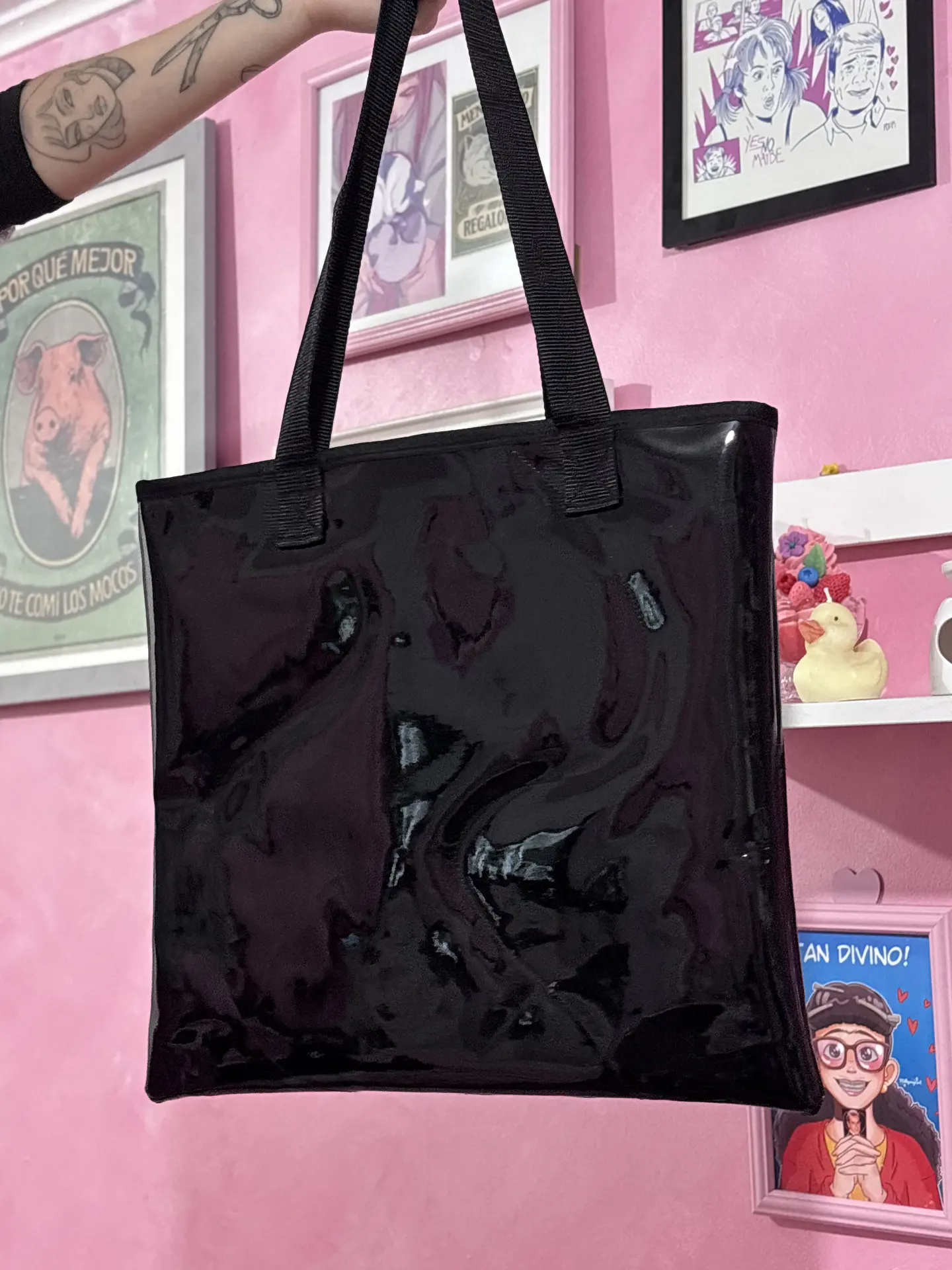 Totebag corazón charol 2
