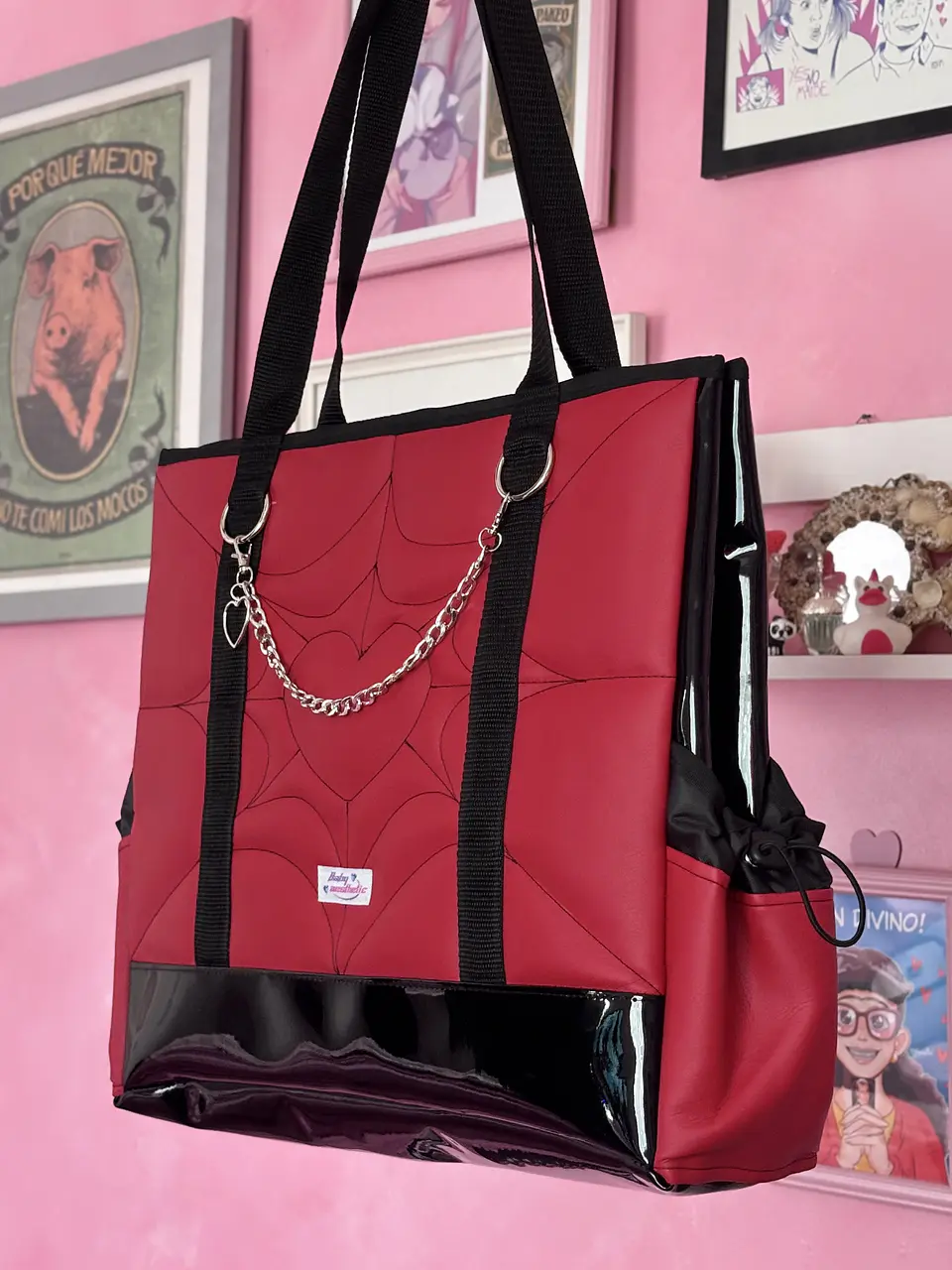 Maxi corazón cuerina roja con charol 2