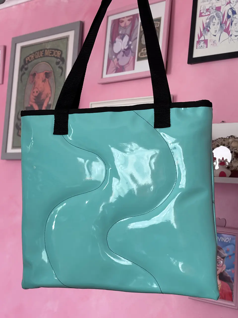 Totebag corazón charol turquesa  2