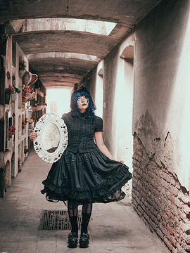 Falda negra lolita egl