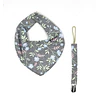 Bandana Impermeable con Porta Chupete