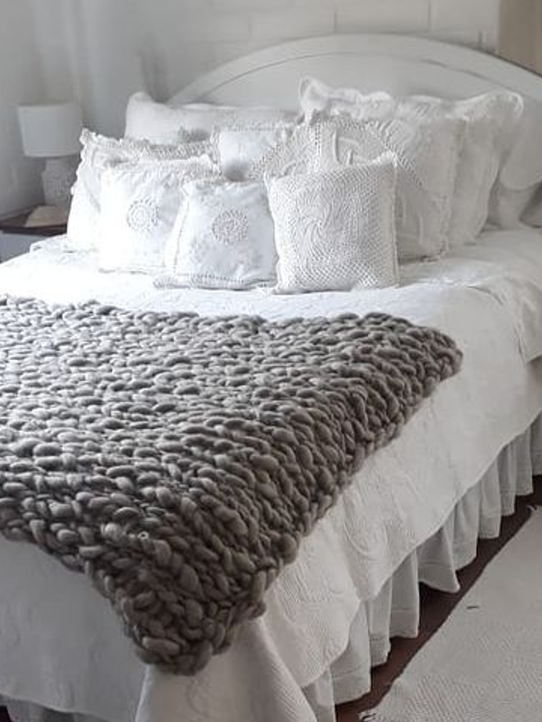 Manta de lana 100% natural - Color Beige o Gris 3