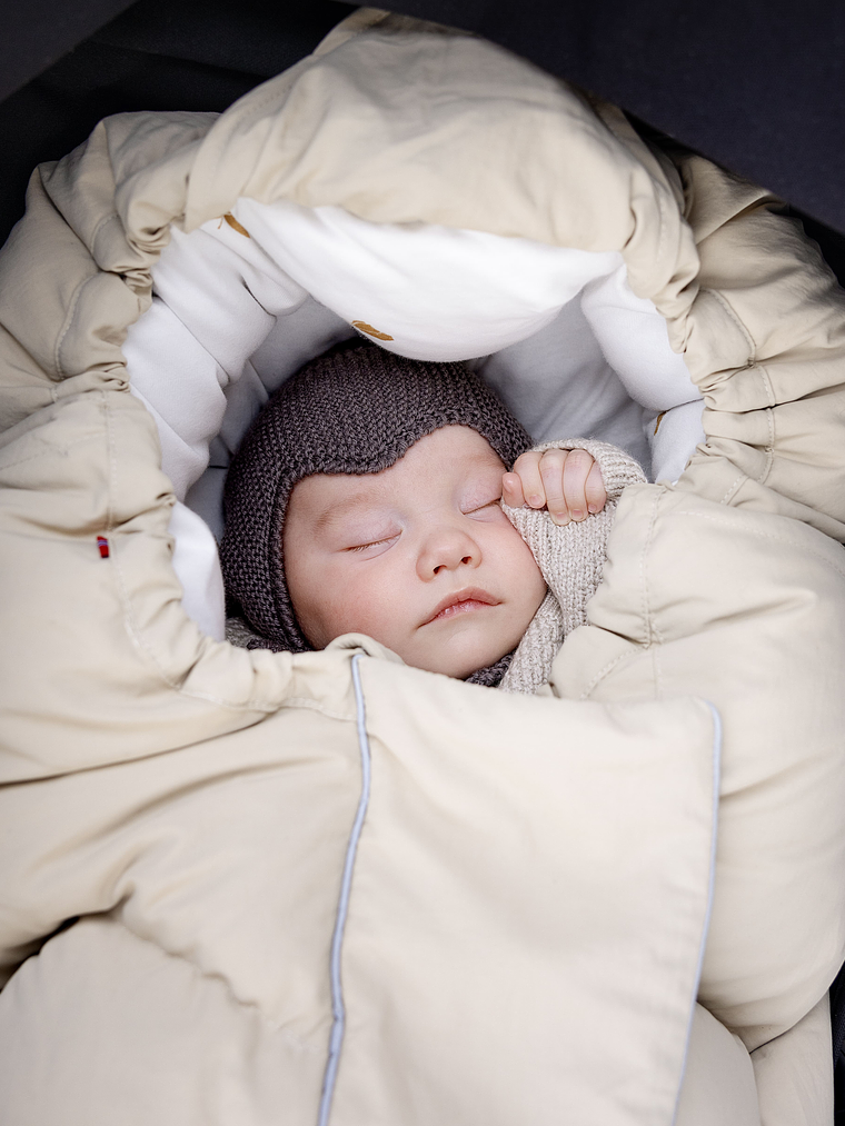 Saquito de dormir para bebés (Frío Extremo) - Voksi City 19