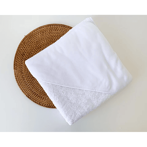 TOALHA DE BANHO BORDADA  - letra trabalhada 