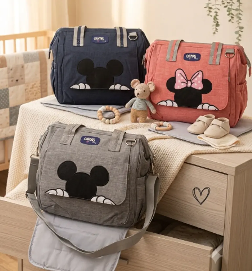 Pañalera para Bebé Tipo Bolso con Diseño Mickey 1