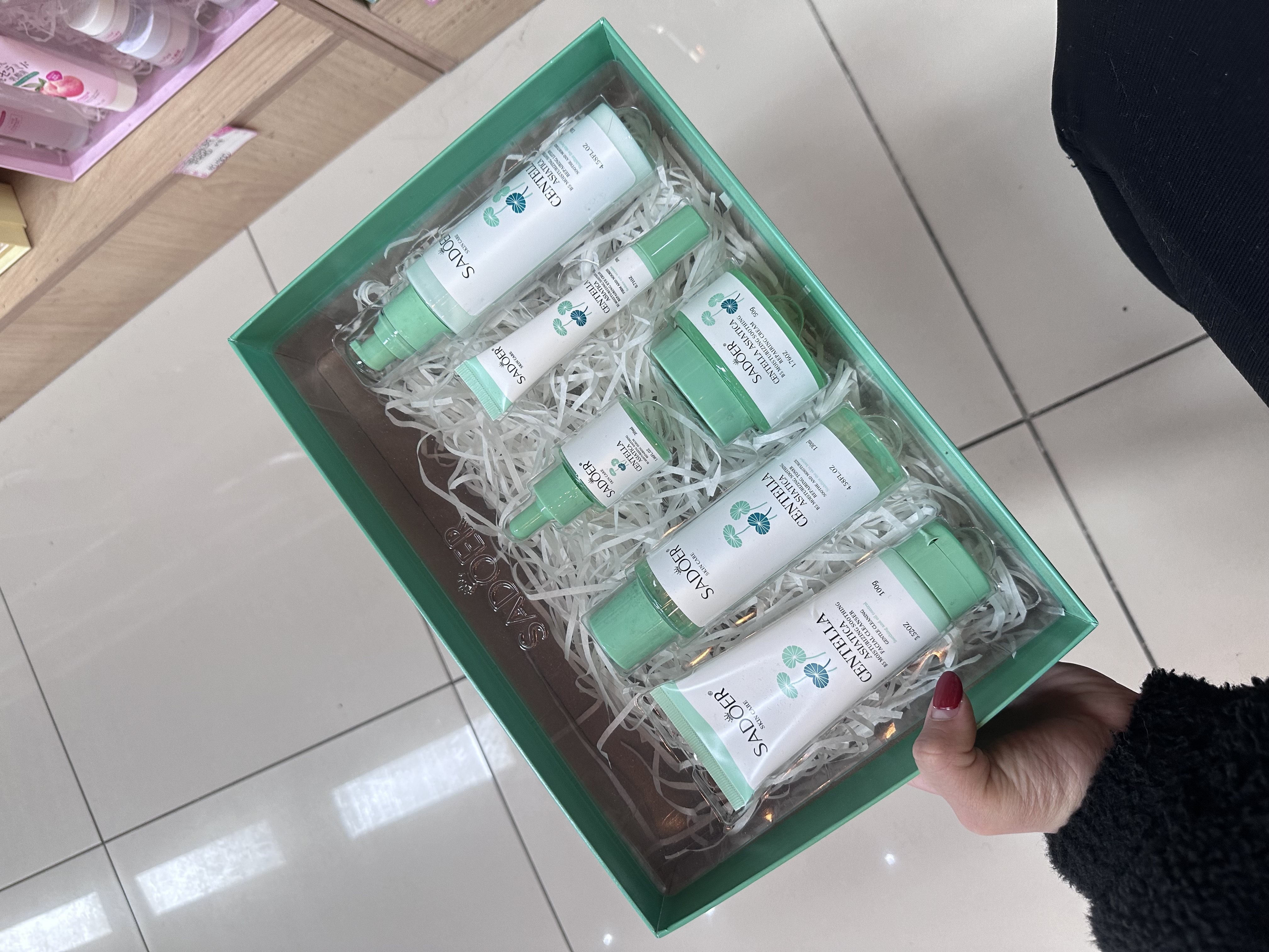 Box skincare Centella asiatica SADOER 1