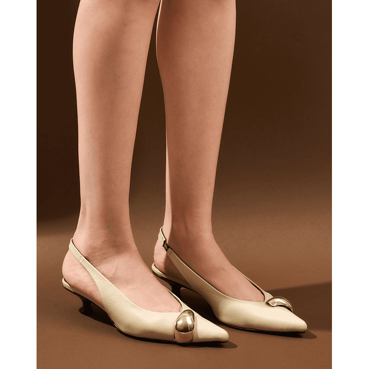 Zapatos De Tacón Destalonado En Cuero Con Joya 5