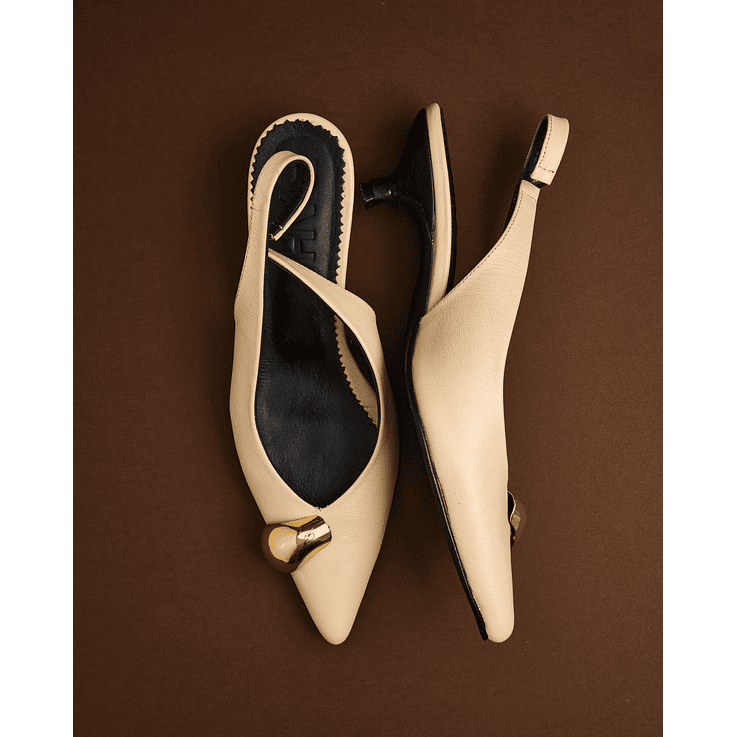 Zapatos De Tacón Destalonado En Cuero Con Joya 4