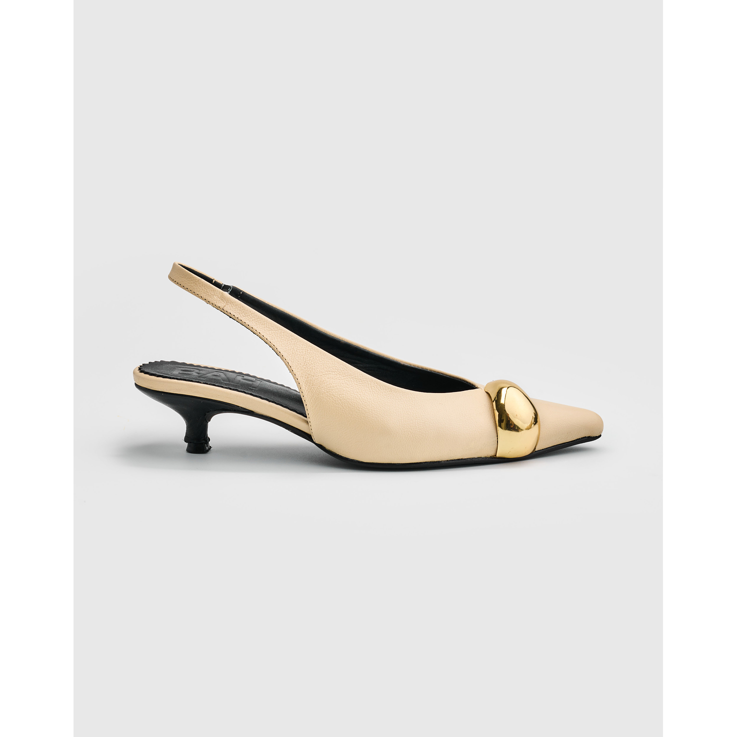 Zapatos De Tacón Destalonado En Cuero Con Joya 1