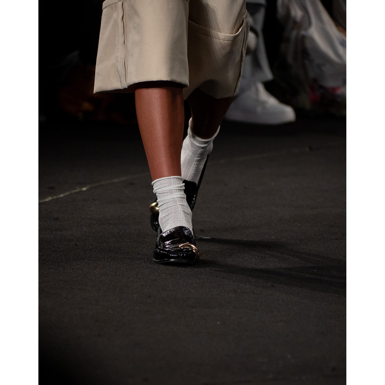 Mocasines En Cuero Con Joya Regalia 3